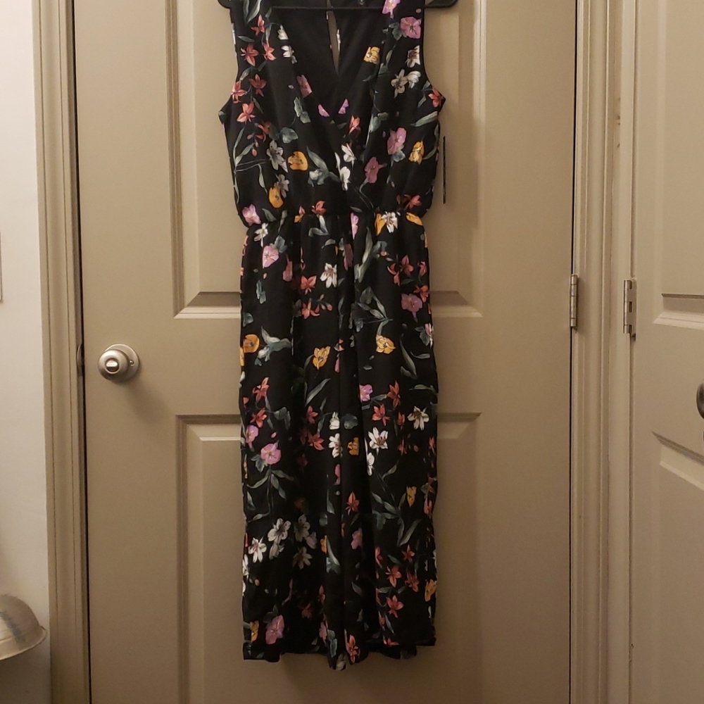 NWT Spring Flower Jumper